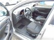 Toyota Avensis Wagon - 1.8 VVTi Luna Business Navigatie & climate control - 1 - Thumbnail