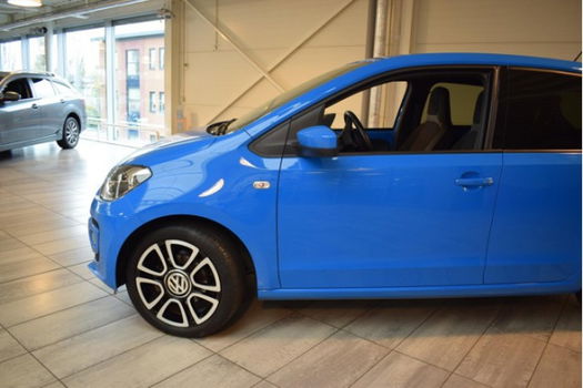 Volkswagen Up! - 1.0 60PK 5D High up - 1