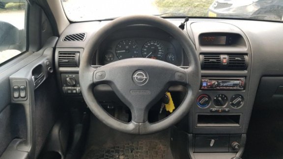 Opel Astra Wagon - 1.6-16V Comfort Cruise, AIRCO, NW APK 11-2020 - 1