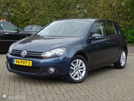 Volkswagen Golf - 1.2 TSI Highline BlueMotion - 1