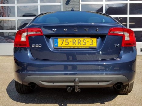 Volvo S60 - - T4 180PK Kinetic Automaat - 1