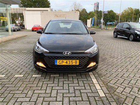 Hyundai i20 - 1.2i LP Blue 75PK 5D - 1