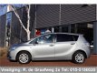 Toyota Verso - 1.6 VVT-i Business | Panoramadak | Navigatie | Camera | Bluetooth | Trekhaak - 1 - Thumbnail