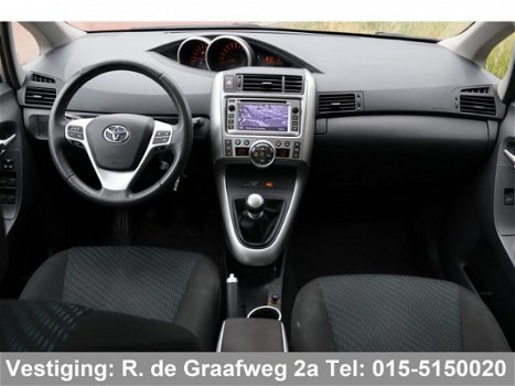 Toyota Verso - 1.6 VVT-i Business | Panoramadak | Navigatie | Camera | Bluetooth | Trekhaak - 1