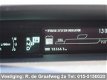 Toyota Prius - 1.8 Comfort | Bluetooth | Parkeersensoren | HUD - 1 - Thumbnail