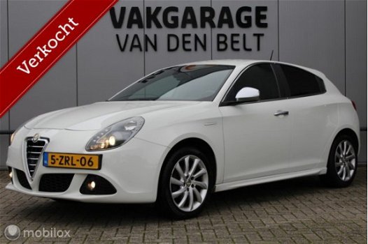 Alfa Romeo Giulietta - 1.4 Turbo Distinctive Sportpakket Squadra getuned - 1