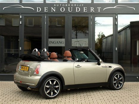 Mini Mini Cabrio - 1.6 Cooper Sidewalk LEER/NAVIGATIE/17 INCH - 1