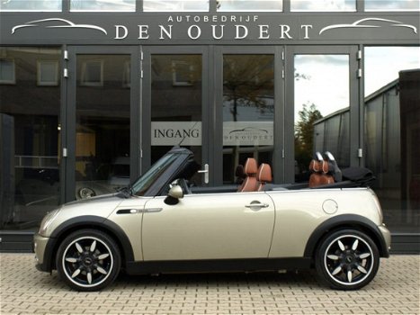 Mini Mini Cabrio - 1.6 Cooper Sidewalk LEER/NAVIGATIE/17 INCH - 1