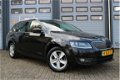 Skoda Octavia Combi - 1.6 TDI Businessline Xenon Navi Pdc Privacy glass Chroom - 1 - Thumbnail