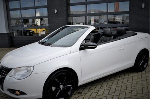 Volkswagen Eos - 1.4 TSI Highline WHITE NIGHT | Leer | Navigatie | PDC | Cruise | ALLE OPTIES RIJKLA - 1