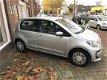 Volkswagen Up! - 1.0 move up BlueMotion navigatie, telefoon, electrische ramen en centrale deur verg - 1 - Thumbnail