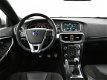 Volvo V40 - 2.0 D2 R-DESIGN BUSINESS + 18 INCH / XENON / STOELVERW. / SPORTONDERSTEL - 1 - Thumbnail