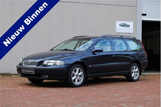 Volvo V70 - 2.4 T AWD AUTOMAAT YOUNGTIMER BTW AUTO - 1