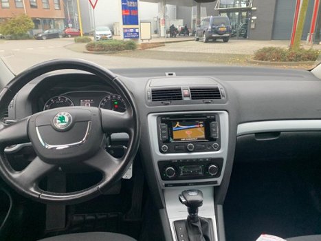 Skoda Octavia Combi - 1.2 TSI Ambition Business Line Automaat, Navigatie, Clim.Contr., Cruise Contr. - 1