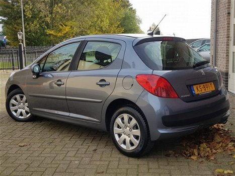 Peugeot 207 - 1.6 VTi Sublime Automaat Airco - 1