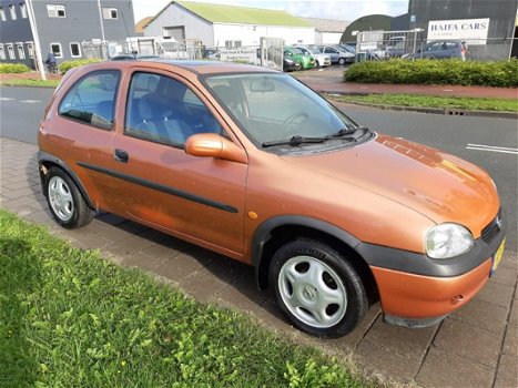 Opel Corsa - 1.2i-16V Sport - 1