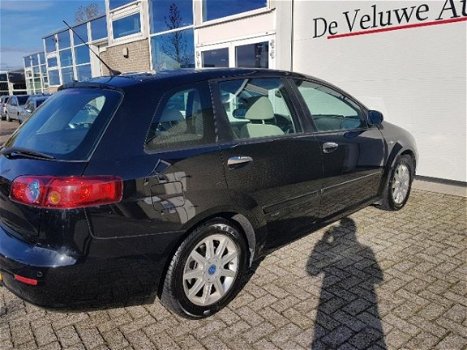 Fiat Croma - 2.2-16V Emotion navi / schuifdak / trkhk / pdc - 1