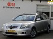 Toyota Avensis Wagon - 1.8 VVTi Luna Business - 1 - Thumbnail