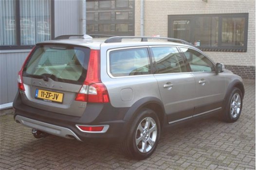 Volvo XC70 - 3.2 Summum | Prem. sound | Navi | Xenon | Afn. trekhaak | Top onderhouden - 1