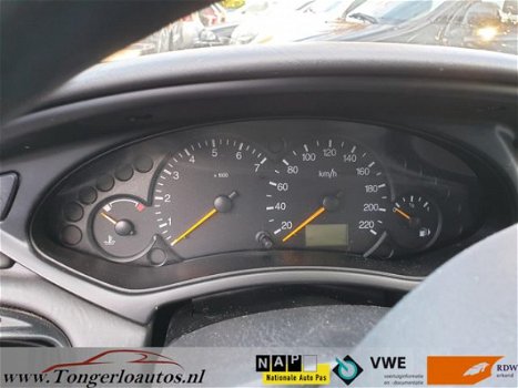 Ford Focus Wagon - 1.6-16V Cool Edition Apk nieuw - 1