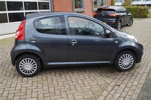 Peugeot 107 - 1.0-12V XR * AIRCO * ELEK.PAKKET * 5 DEURS * AUX * GARANTIE * APK - 1