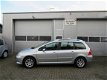 Peugeot 307 SW - 1.6-16V 2005 6Persoons-Panoram-Clima-Trekhaak - 1 - Thumbnail