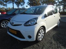 Toyota Aygo - 1.0 12V VVT-I NOW