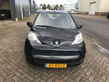 Peugeot 107 - 1.0-12V XS APK/AIRCO/NAP/5drs/elekt ramen/zeer nette auto - 1