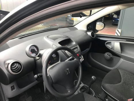 Peugeot 107 - 1.0-12V XS APK/AIRCO/NAP/5drs/elekt ramen/zeer nette auto - 1