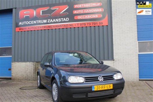 Volkswagen Golf - 1.6 Comfortline - 1