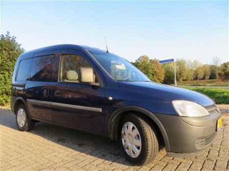 Opel Combo - 1.6i Benzine met Schuifdeur en Opties - 1