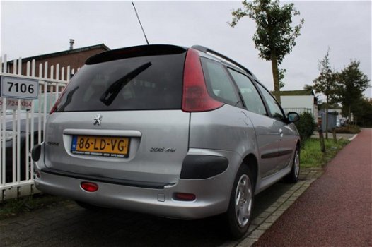 Peugeot 206 SW - 1.4 HDi X-line - 1