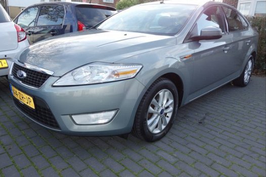 Ford Mondeo - 2.0-16V Trend - 1