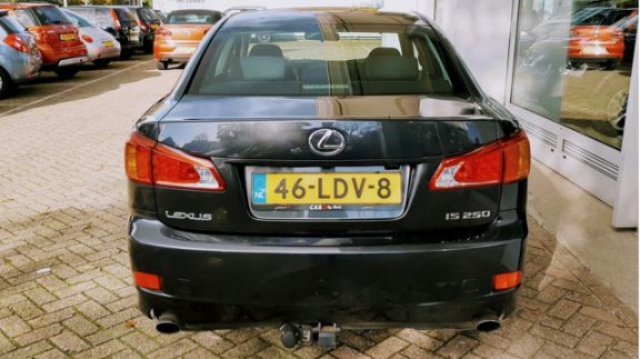 Lexus IS - 250 2.5 V6 BUSINESS AUTOMAAT Navi | Trekhaak | Keyless | Cruise - 1