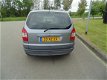 Opel Zafira - 2.2-16V DTi Maxx - 1 - Thumbnail