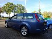 Ford Focus Wagon - 1.6 TDCI Futura 2006 5drs. Airco - 1 - Thumbnail