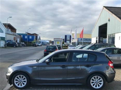 BMW 1-serie - 118i Business Line Airco/5Dr/Cruise/NAP/2e eig - 1