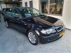 BMW 3-serie - 318i FACELIFT/ APK NIEUW/ AIRCO/ NAP