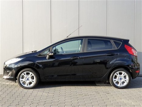 Ford Fiesta - 1.0 Style Ultimate Navigatie | Airco | Cruise Control | Bluetooth | Parkeersensoren vo - 1