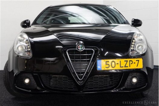 Alfa Romeo Giulietta - 1.6 JTDm Distinctive - 1