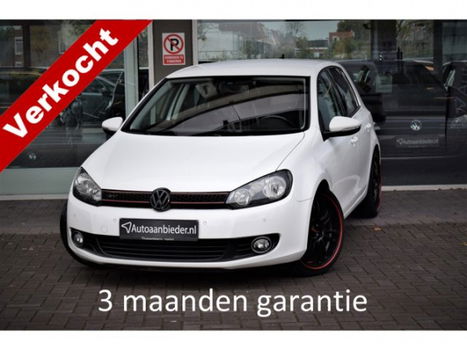 Volkswagen Golf - 1.2 TSI R-Line / Navi / Cruise c. / PDC - 1