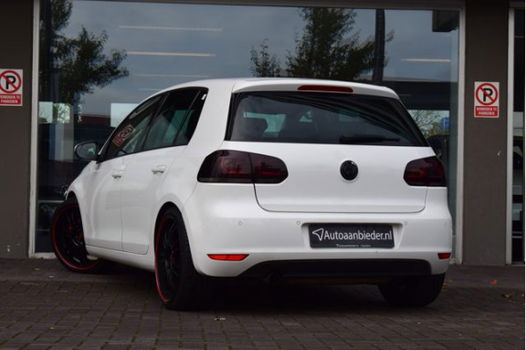 Volkswagen Golf - 1.2 TSI R-Line / Navi / Cruise c. / PDC - 1