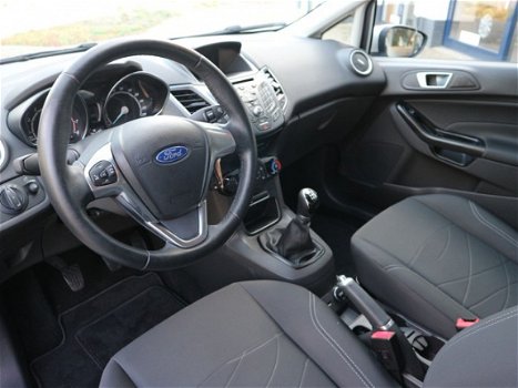 Ford Fiesta - 65pk 1.0 Style met Navigatie en SYNC - 1