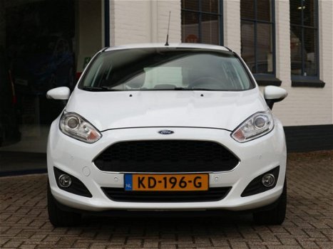 Ford Fiesta - 1.0 Style Ultimate * 4 seizoens banden * Navi * Dealer auto - 1