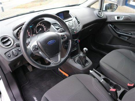 Ford Fiesta - 1.0 Style Ultimate * 4 seizoens banden * Navi * Dealer auto - 1