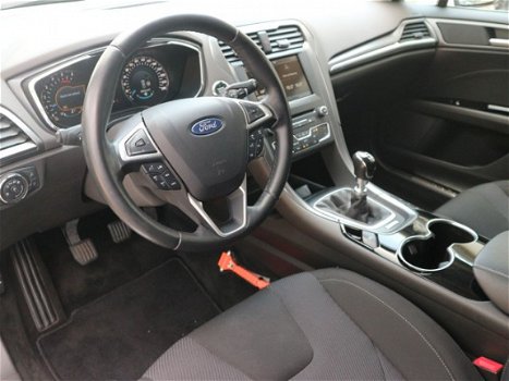 Ford Mondeo Wagon - 115pk TDCi Titanium Navigatie Privacy Glass - 1
