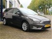 Ford Focus Wagon - 125pk Titanium Automaat * Navi * PDC * Winterpack * Rijklaar - 1 - Thumbnail