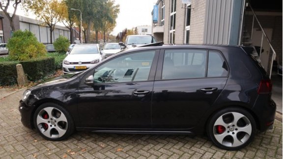 Volkswagen Golf - 2.0 GTI AUTOMAAT/LEER/NAVI/PDC/NAP - 1