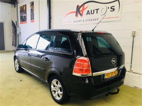 Opel Zafira - 2.2 Cosmo AIRCO/AUTOMAAT/ELEK.RAMEN.SPIEGELS/PDC/NAP/LMV/7.ZITS/DEURVERG/TREKHAAK/ENZ - 1