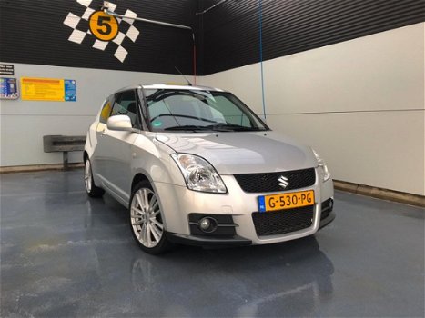 Suzuki Swift - 1.6 Sport 125PK, AIRCO, TOP AUTO - 1